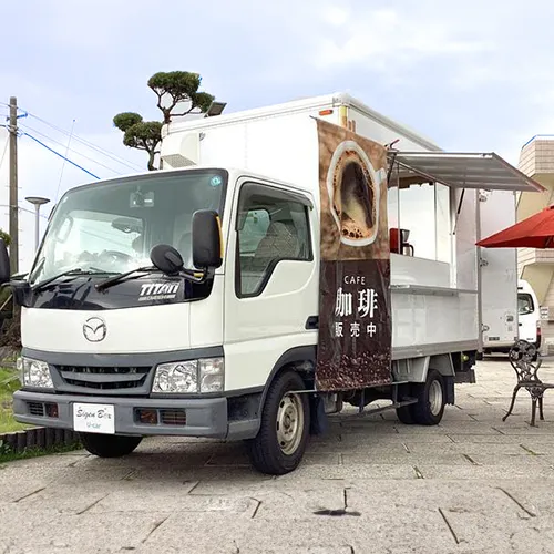 タイタンダッシュ　中古キッチンカー