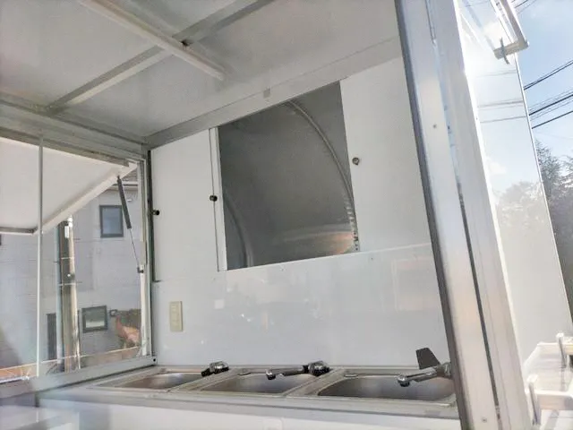 r829-25